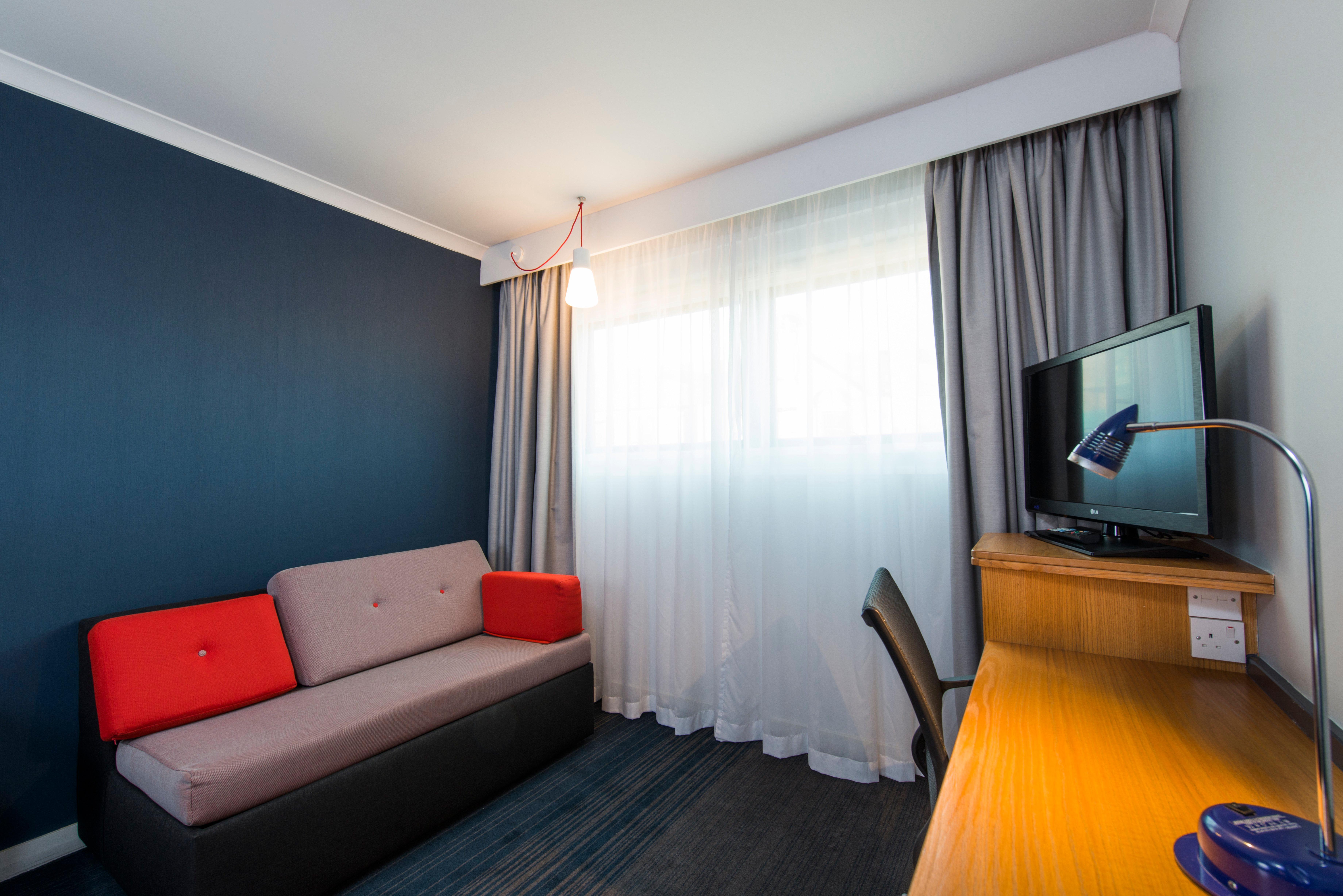 Holiday Inn Express Taunton East By Ihg Eksteriør bilde