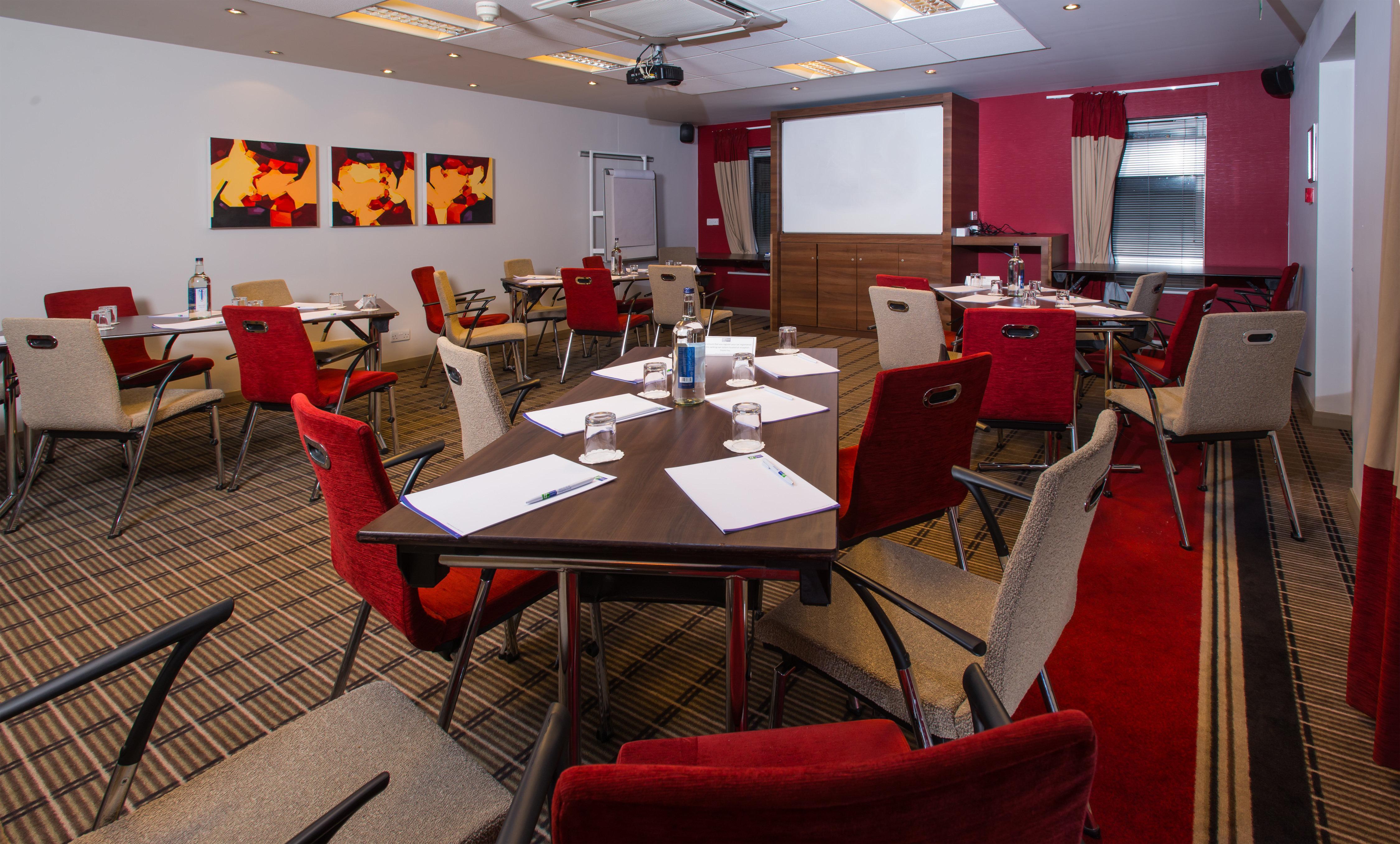 Holiday Inn Express Taunton East By Ihg Eksteriør bilde