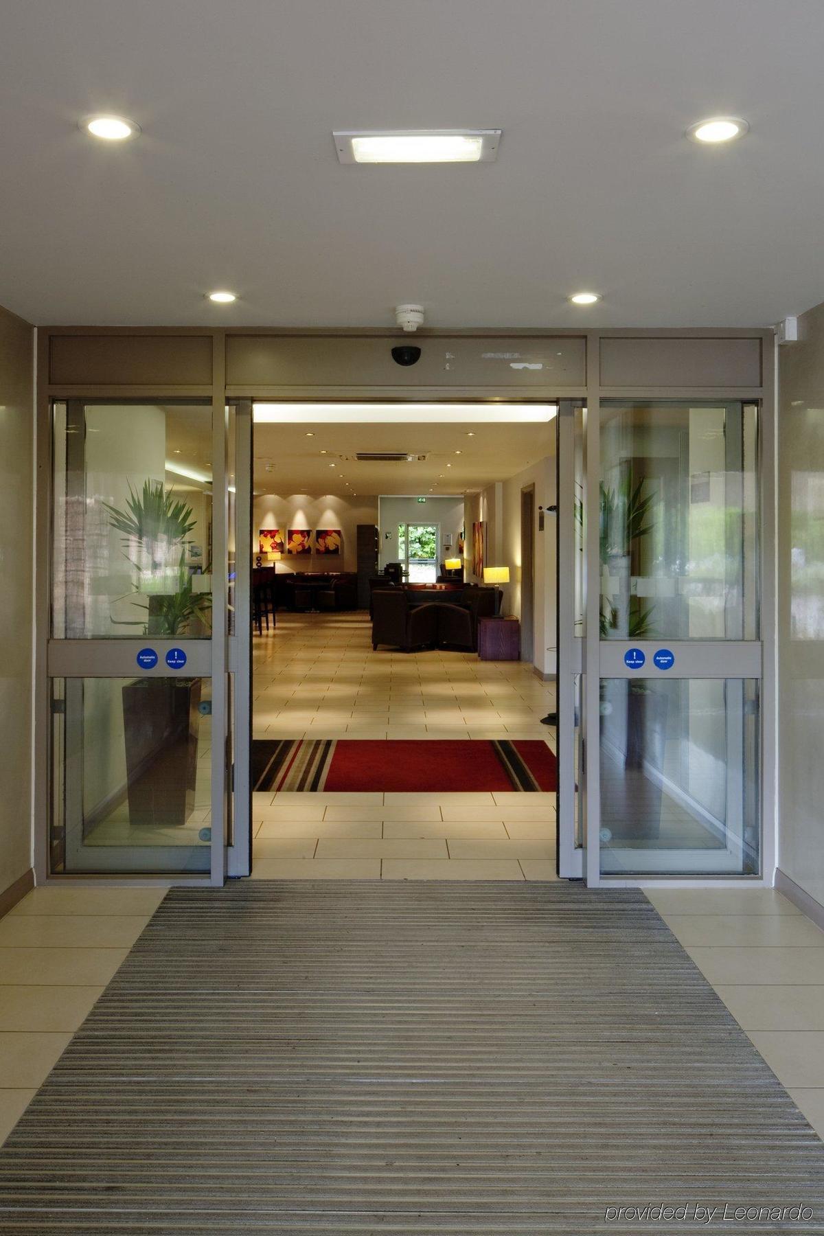 Holiday Inn Express Taunton East By Ihg Interiør bilde